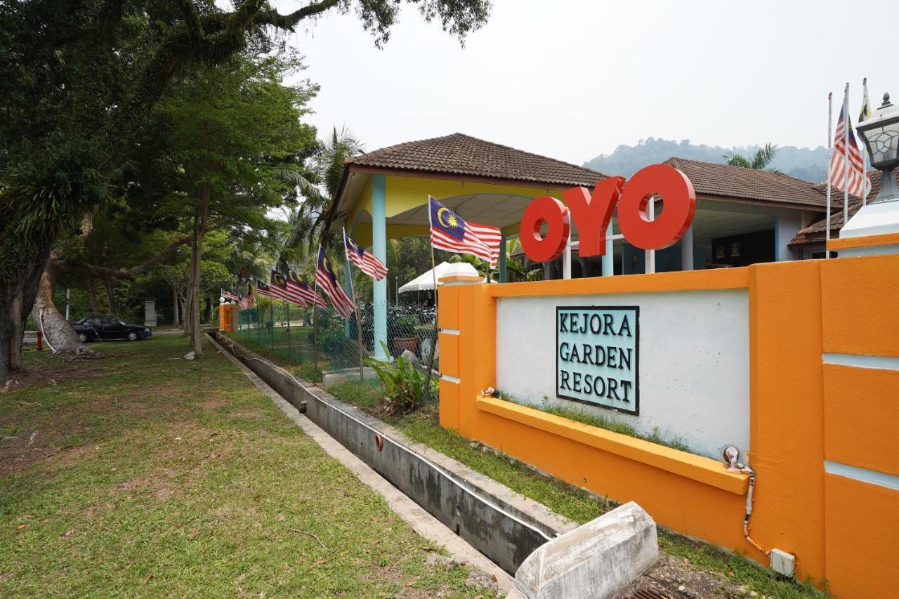 Kejora Garden Resort Kampong Pasir Bogak Exterior foto